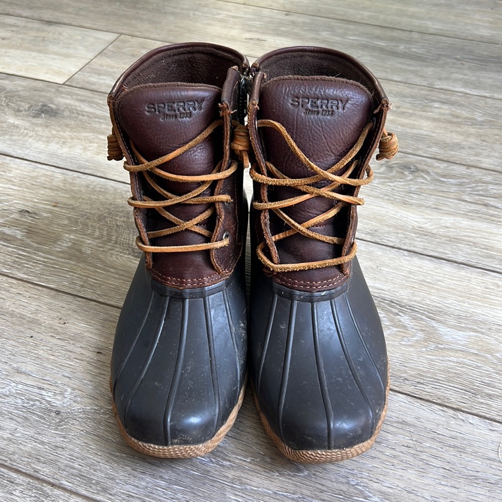 Sperry boots